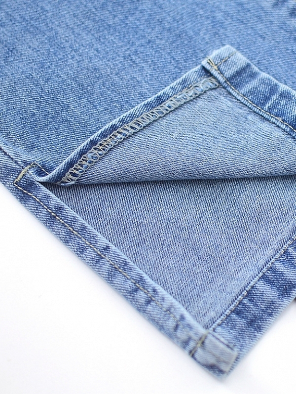 Damen Straight High Jeans mit Destroyed-Details FH178