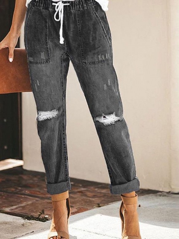 Damen Jeans mit Destroyed-Details FH171