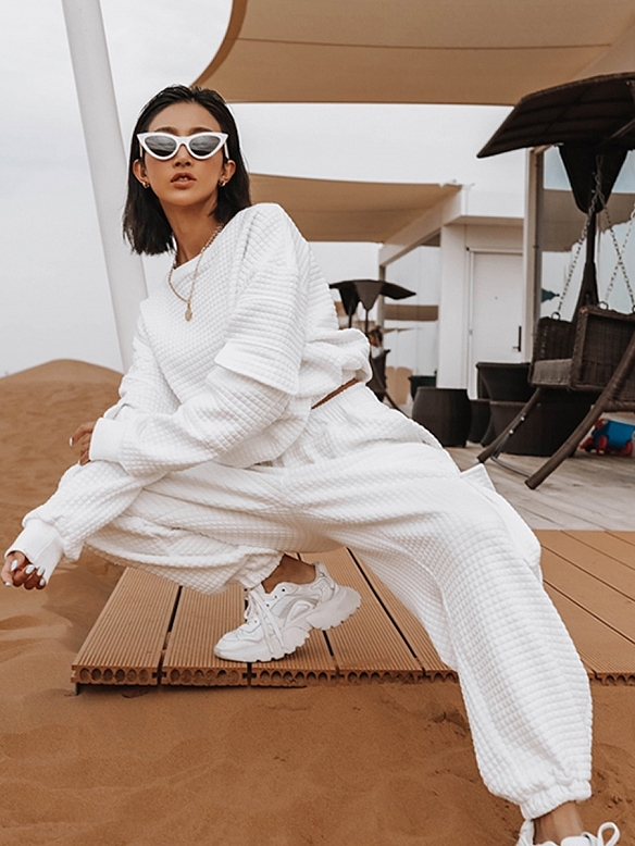 Damen Sport Set Sweatshirt und Sporthose FA023